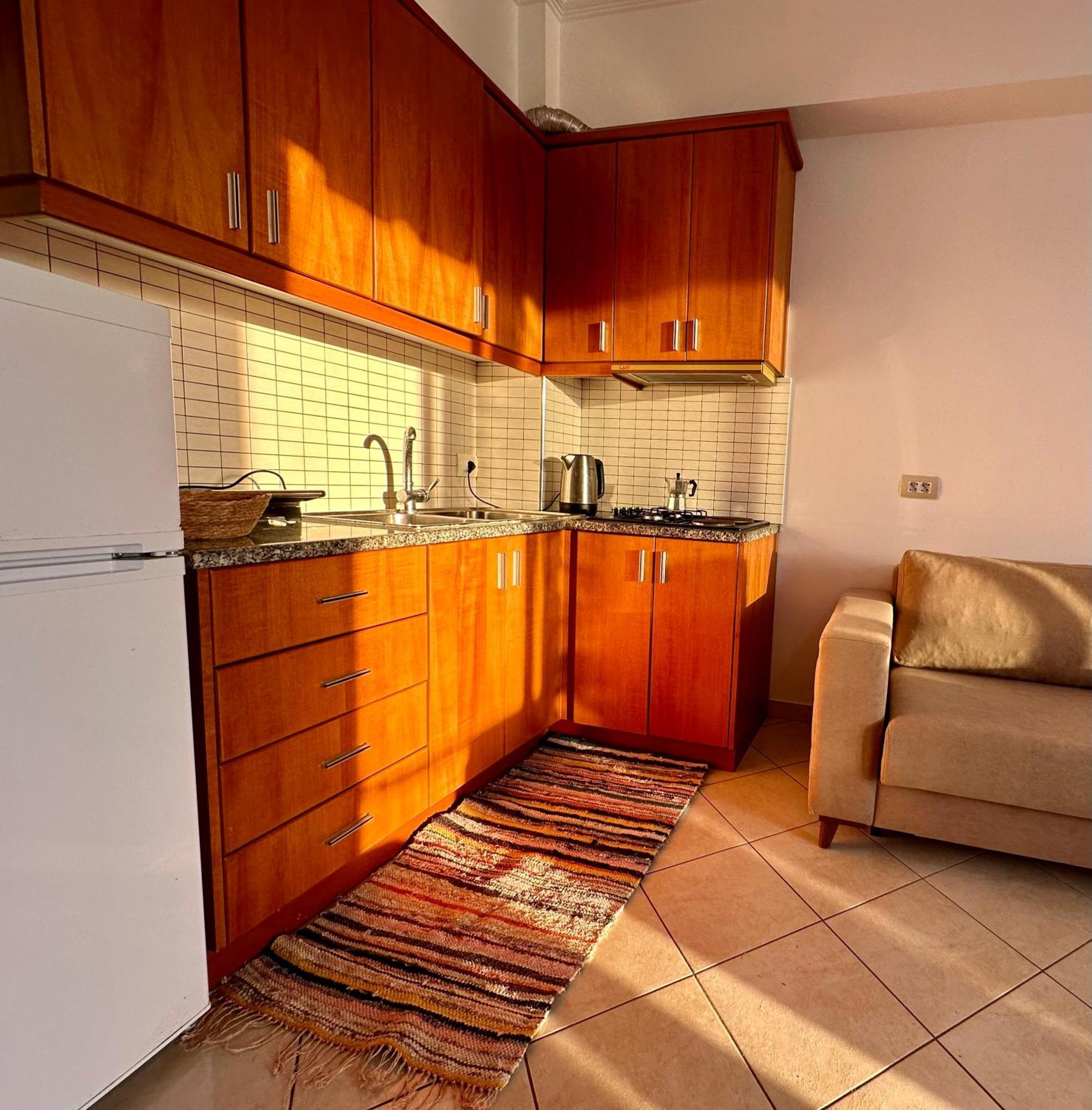 Fane'S Apartments Himare Exterior foto